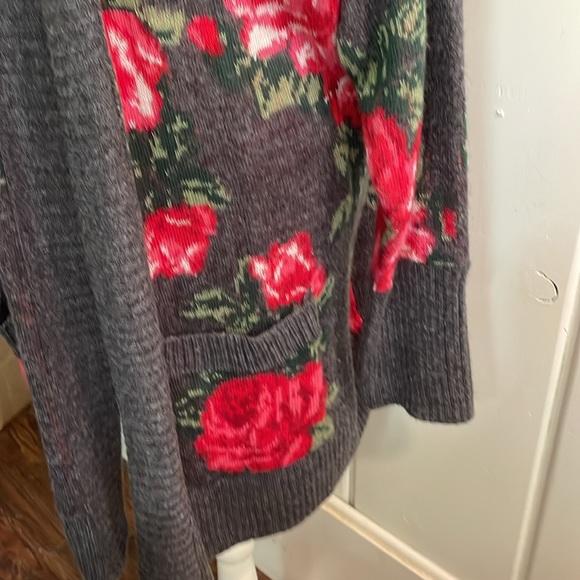 Rosie knit cardigan - Picture 2 of 5